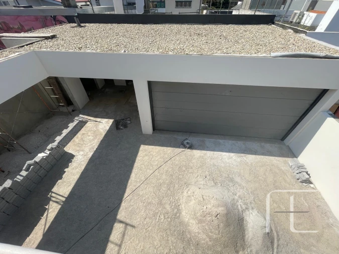 Moradia T3 para Venda em Castêlo da Maia Foto 9