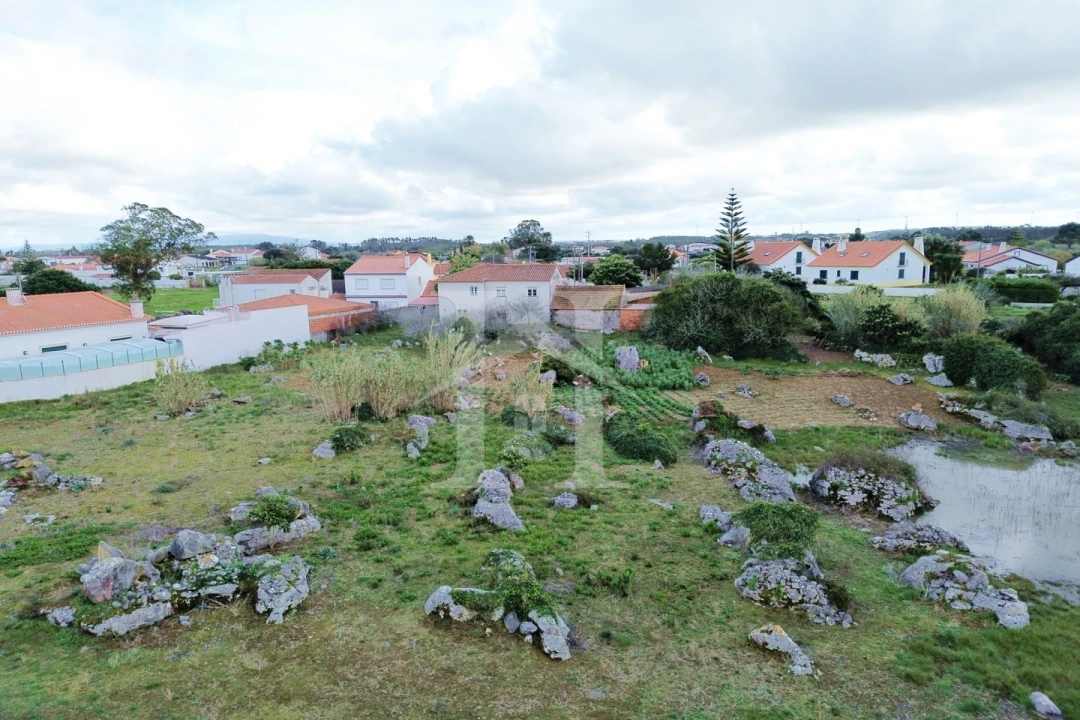 Moradia T4 para Venda em Reguengo Grande Foto 24