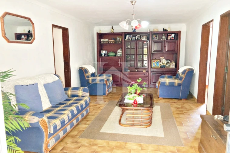 Moradia T4 para Venda em Reguengo Grande Foto 5