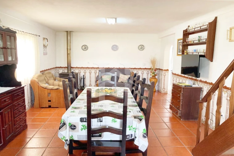 Moradia T4 para Venda em Reguengo Grande Foto 10