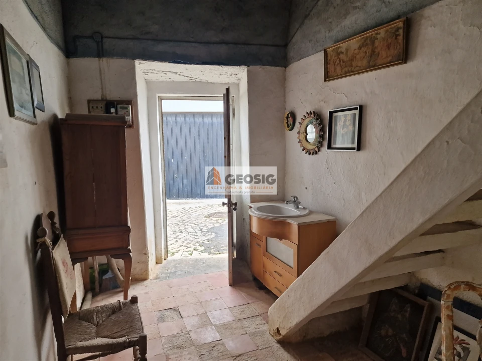 Moradia T1 para Venda em Santa Clara-A-Nova e Gomes Aires Foto 5