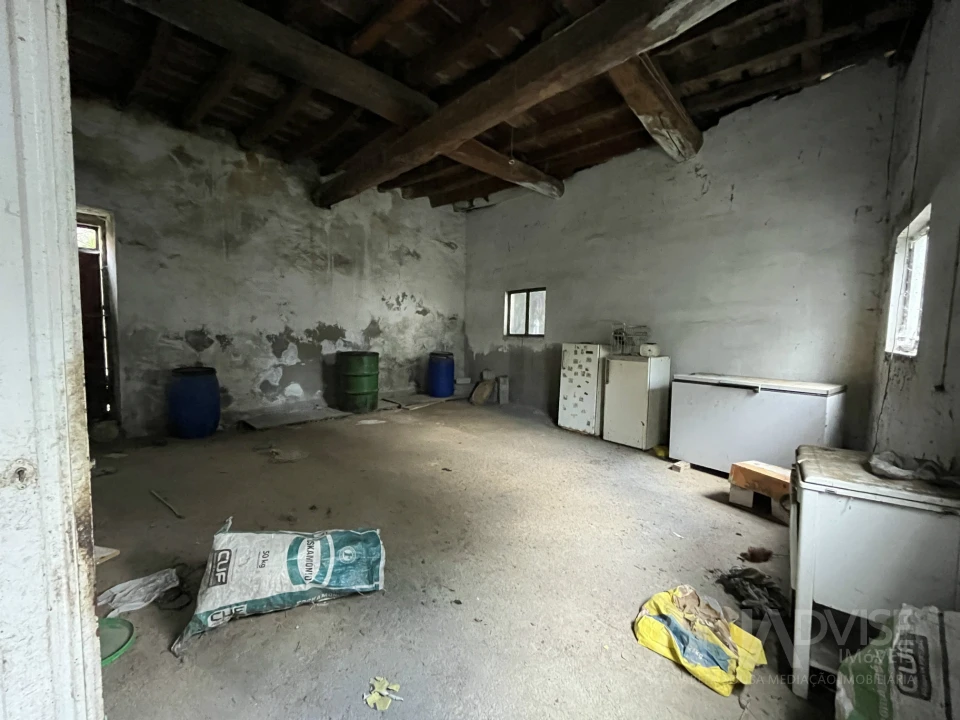 Moradia T4 para Venda em Rio de Loba Foto 6