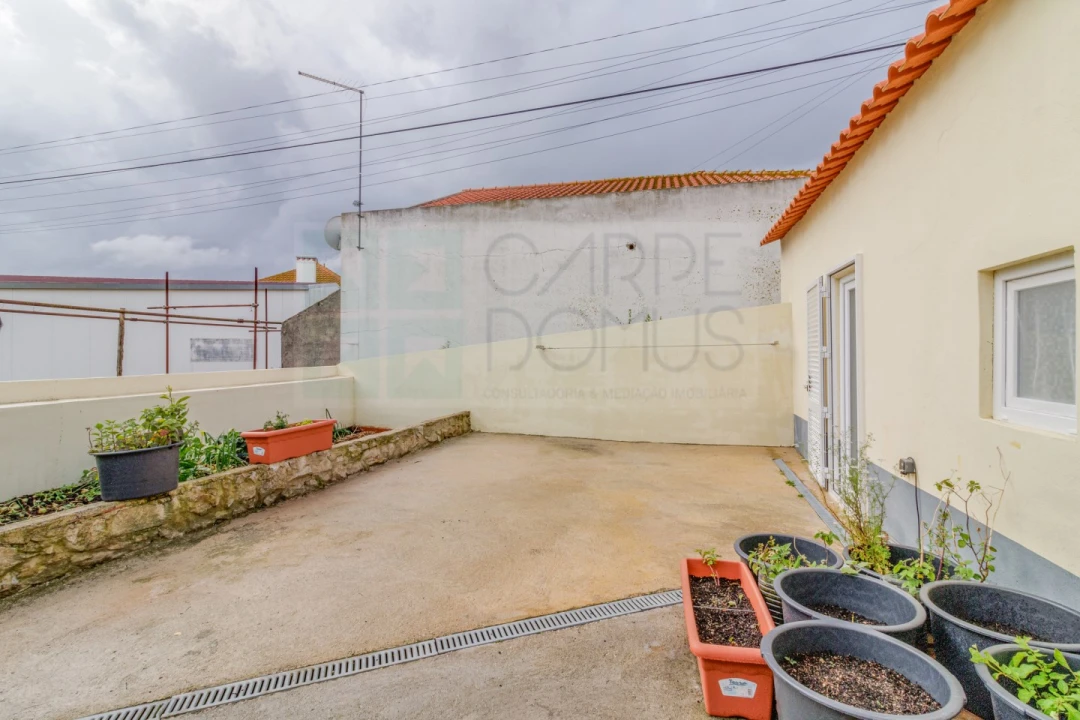 Moradia T3 para Venda em Azueira e Sobral da Abelheira Foto 22