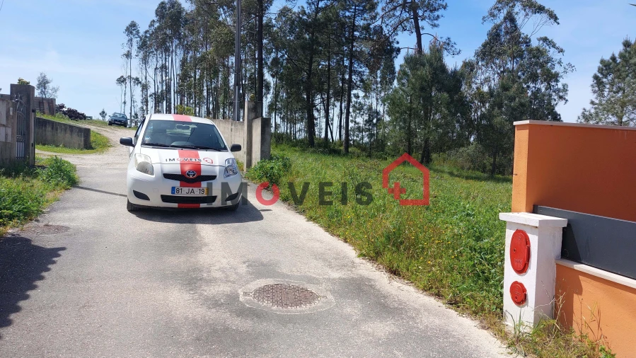 Terreno para Venda em São Mamede Foto 2