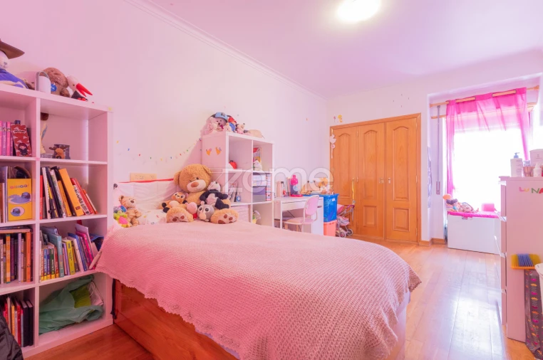 Apartamento T3 para Venda em Oeiras e São Julião da Barra, Paço de Arcos e Caxias Foto 9