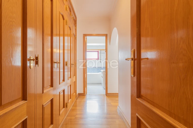 Apartamento T3 para Venda em Oeiras e São Julião da Barra, Paço de Arcos e Caxias Foto 20