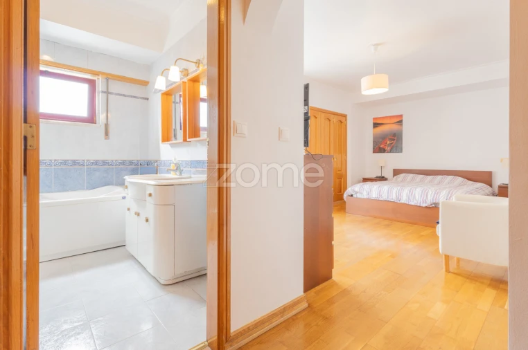 Apartamento T3 para Venda em Oeiras e São Julião da Barra, Paço de Arcos e Caxias Foto 13