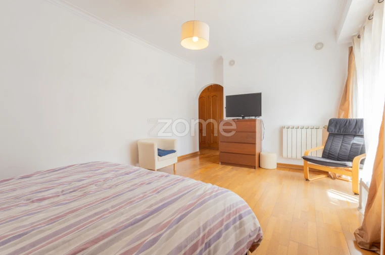 Apartamento T3 para Venda em Oeiras e São Julião da Barra, Paço de Arcos e Caxias Foto 18