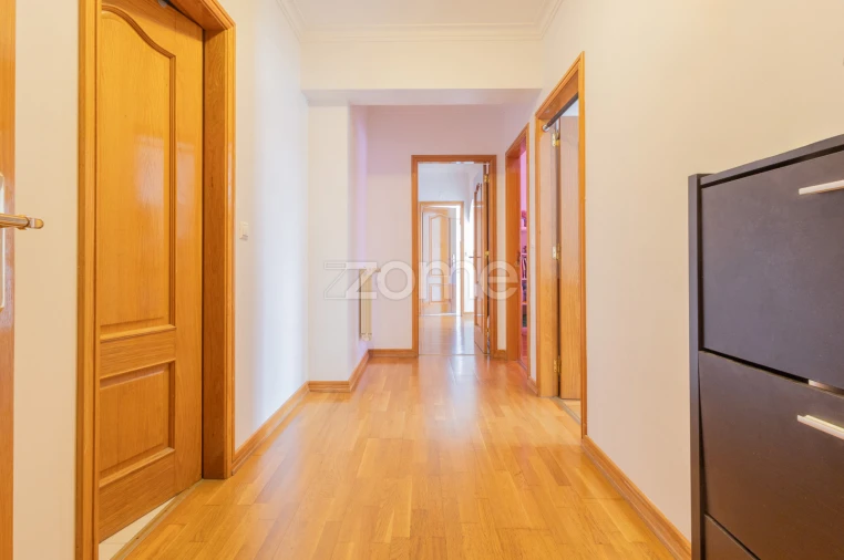 Apartamento T3 para Venda em Oeiras e São Julião da Barra, Paço de Arcos e Caxias Foto 21