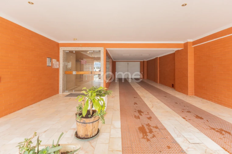 Apartamento T3 para Venda em Oeiras e São Julião da Barra, Paço de Arcos e Caxias Foto 28