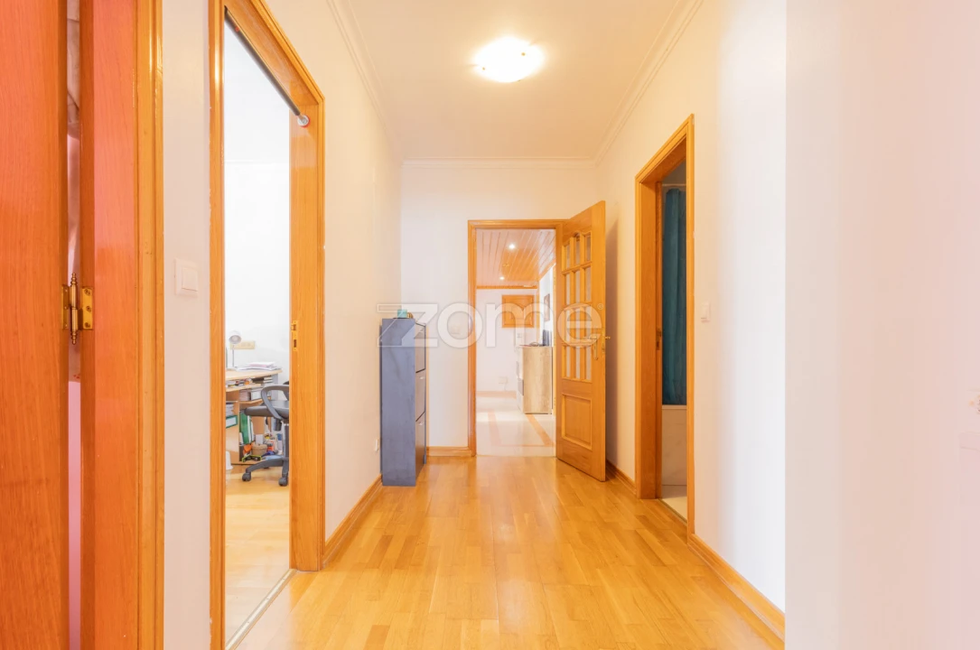 Apartamento T3 para Venda em Oeiras e São Julião da Barra, Paço de Arcos e Caxias Foto 4