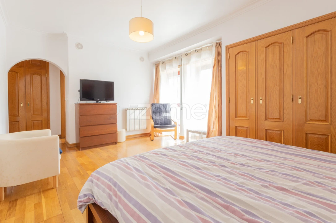 Apartamento T3 para Venda em Oeiras e São Julião da Barra, Paço de Arcos e Caxias Foto 17