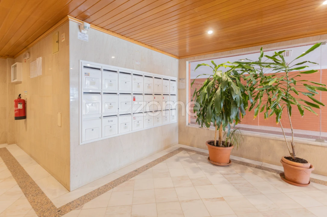 Apartamento T3 para Venda em Oeiras e São Julião da Barra, Paço de Arcos e Caxias Foto 26