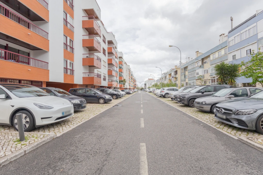 Apartamento T3 para Venda em Oeiras e São Julião da Barra, Paço de Arcos e Caxias Foto 31
