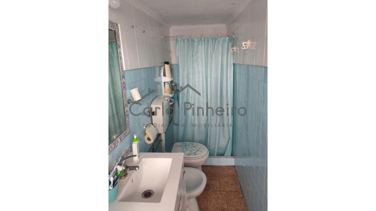 Moradia T2 para Venda em Porto Covo Foto 6