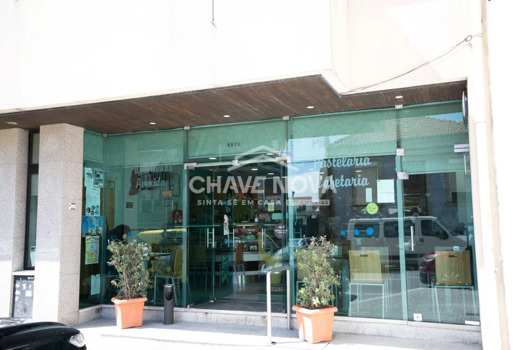 Loja para Trespasse em Custóias, Leça do Balio e Guifões Foto 1