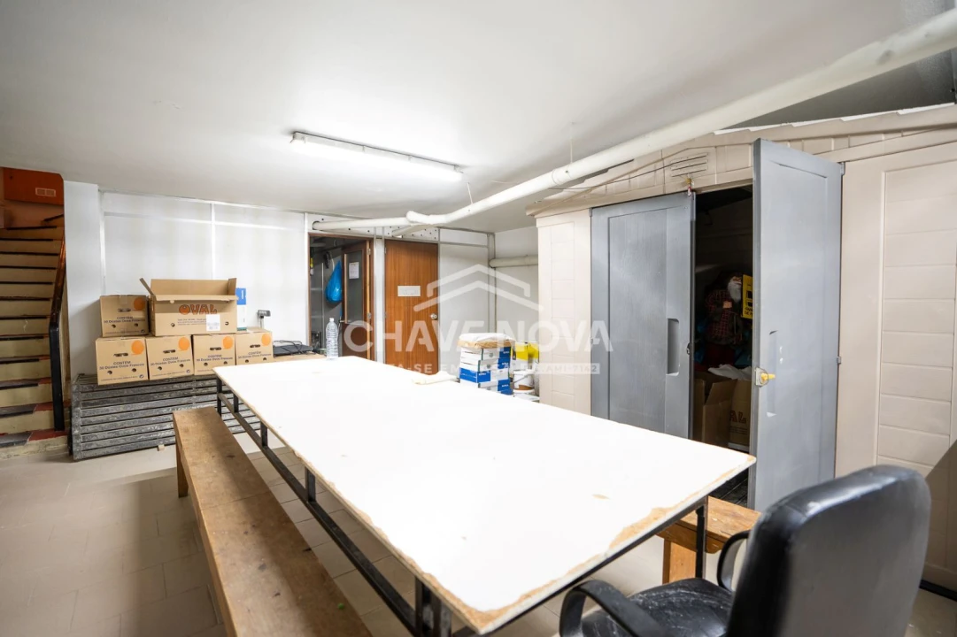 Loja para Trespasse em Custóias, Leça do Balio e Guifões Foto 13