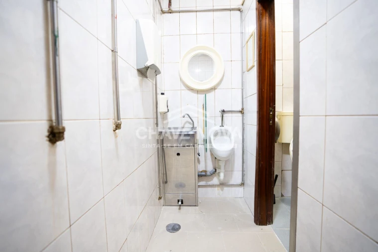 Loja para Trespasse em Custóias, Leça do Balio e Guifões Foto 16