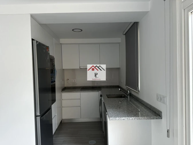 Moradia T1 para Arrendamento em Pereira Foto 4