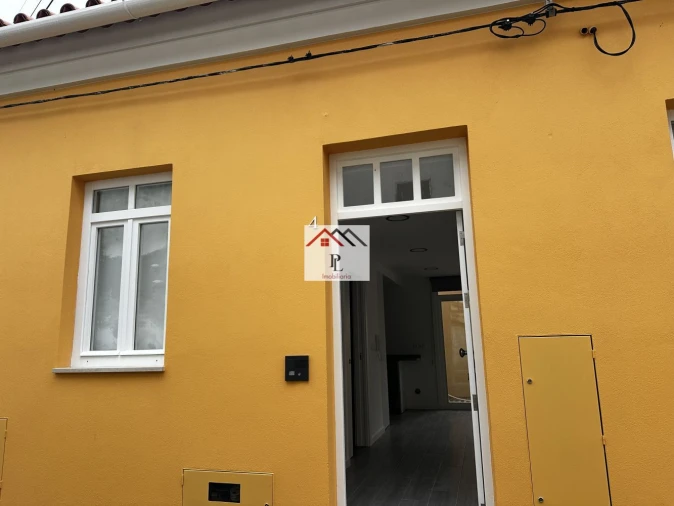 Moradia T1 para Arrendamento em Pereira