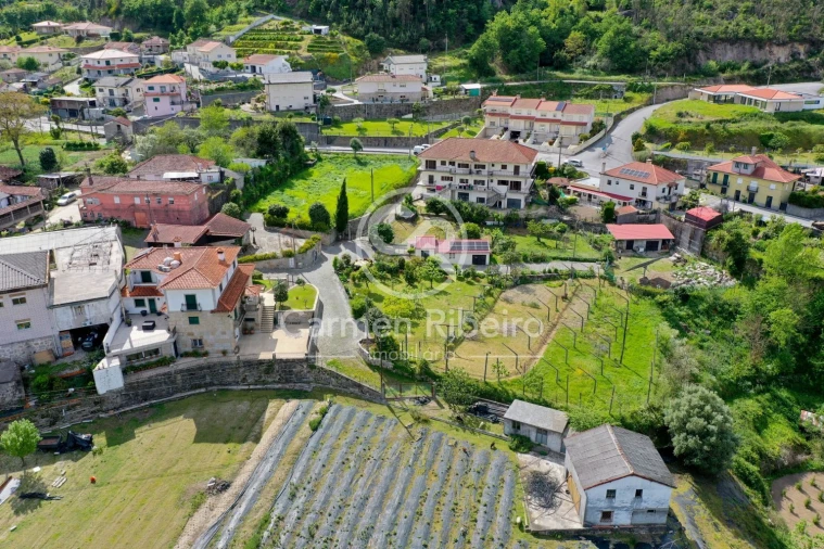 Moradia T3 para Venda em Silvares (São Martinho) Foto 56