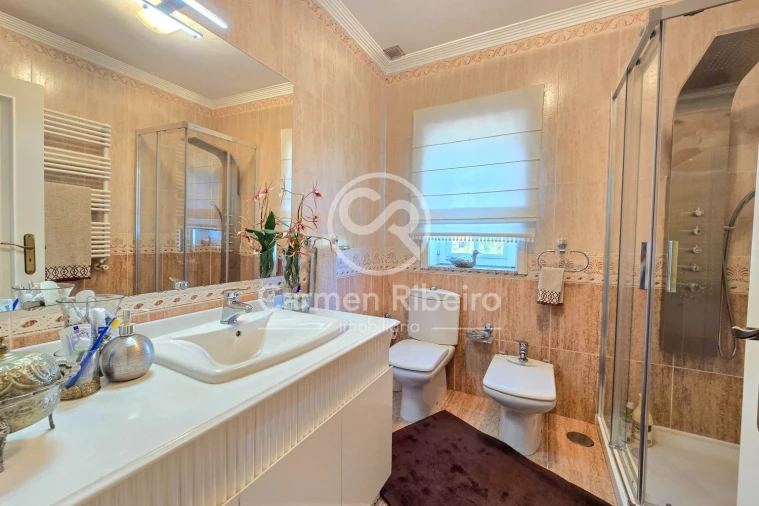 Moradia T3 para Venda em Silvares (São Martinho) Foto 29