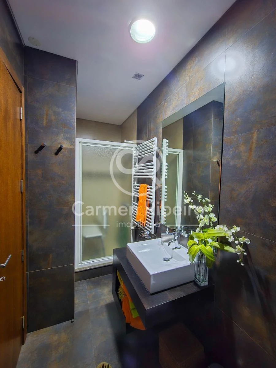 Moradia T3 para Venda em Silvares (São Martinho) Foto 38