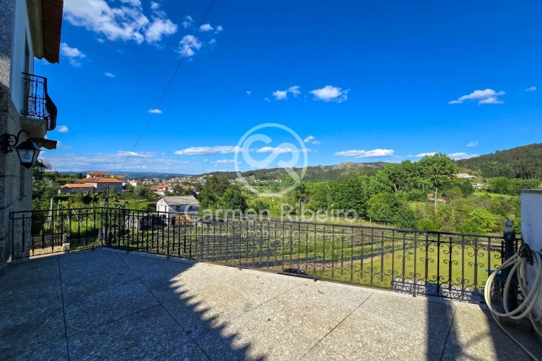 Moradia T3 para Venda em Silvares (São Martinho) Foto 8