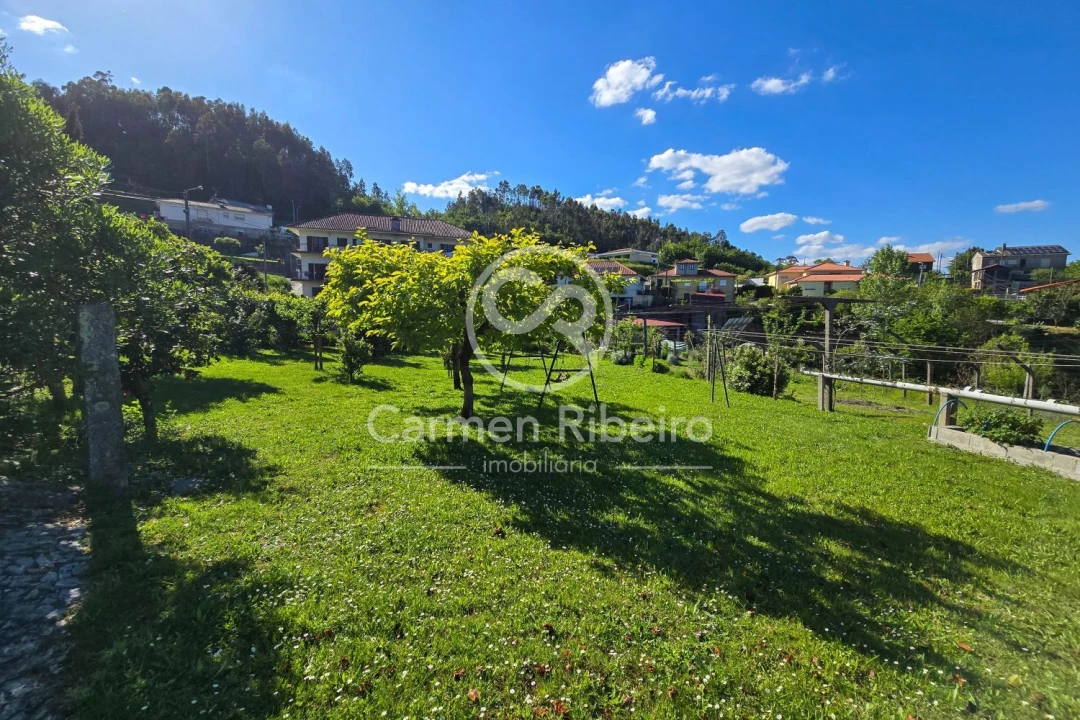 Moradia T3 para Venda em Silvares (São Martinho) Foto 50