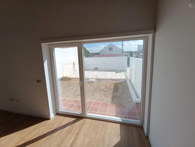 Moradia T3 para Venda em Serra D'El-Rei Foto 15