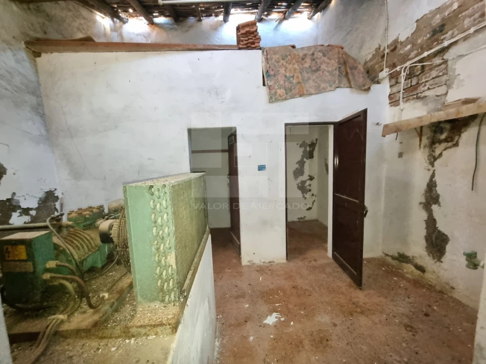 Moradia T3 para Venda em Vila Nova da Baronia Foto 17