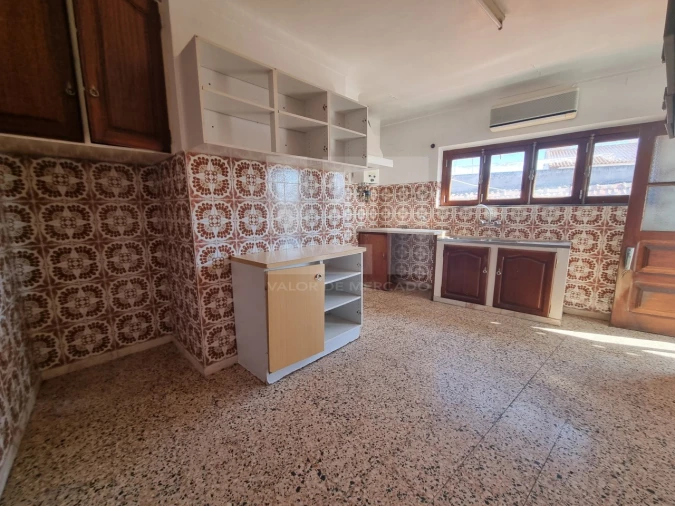 Moradia T3 para Venda em Vila Nova da Baronia Foto 24