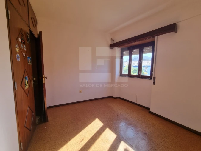 Moradia T3 para Venda em Vila Nova da Baronia Foto 35