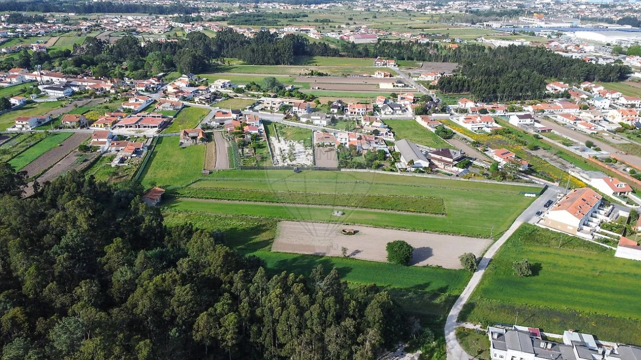 Terreno para Venda em Esgueira Foto 4