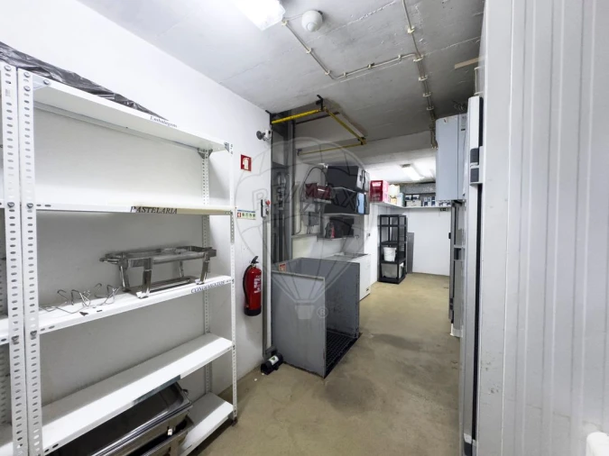 Loja para Venda em Santa Maria e São Miguel, São Martinho, São Pedro Penaferrim Foto 21