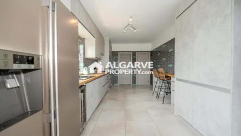 Moradia T5 para Venda em Boliqueime