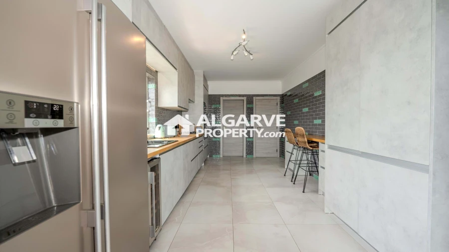 Moradia T5 para Venda em Boliqueime Foto 17