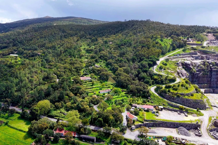 Quinta T2 para Venda em Monchique Foto 6