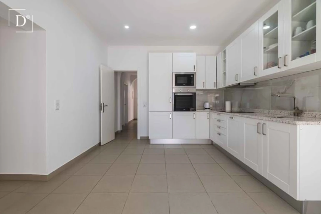 Apartamento T3 para Venda em Albufeira e Olhos de Água Foto 5