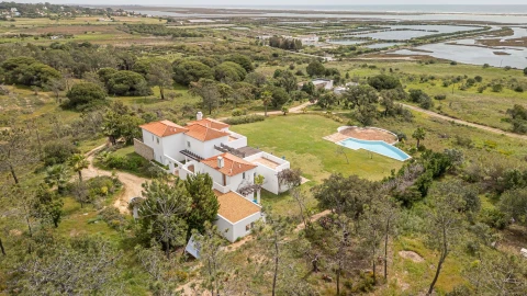 Moradia T6 para Venda em Conceição e Cabanas de Tavira