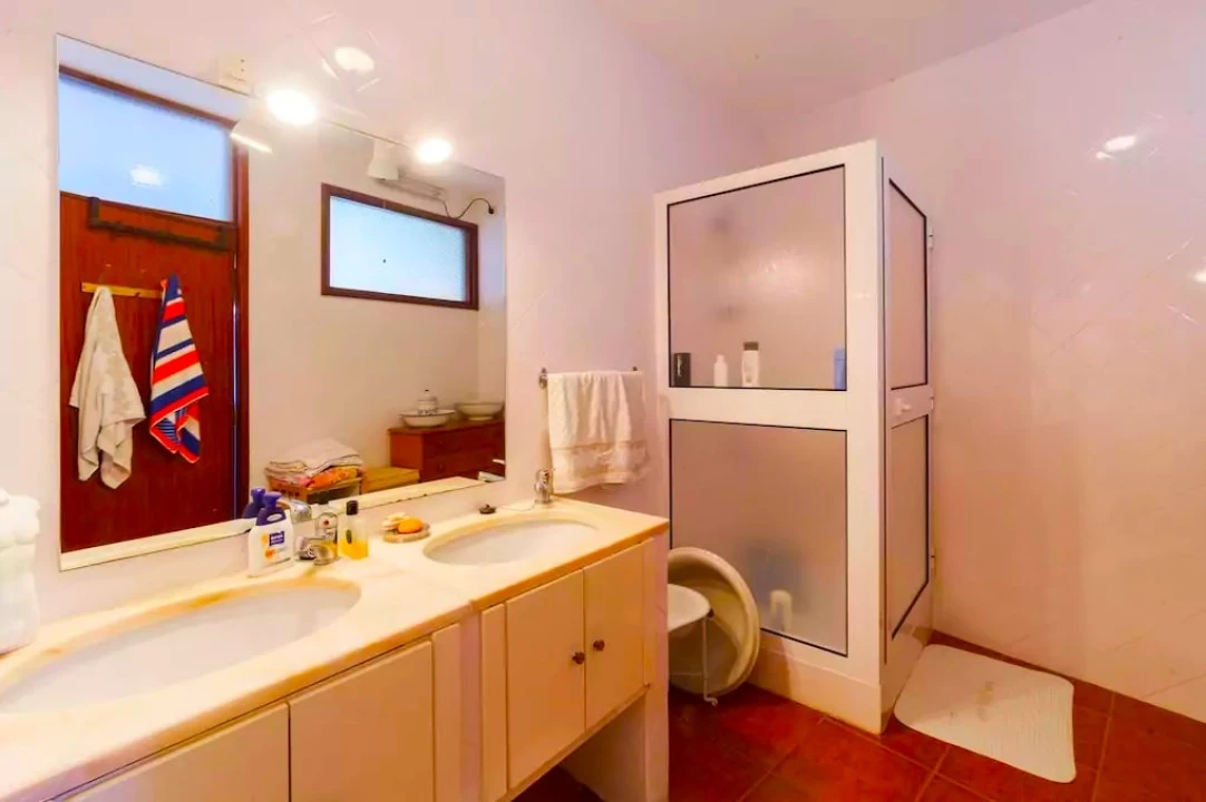 Quinta T0 para Venda em Aguiar de Sousa Foto 5