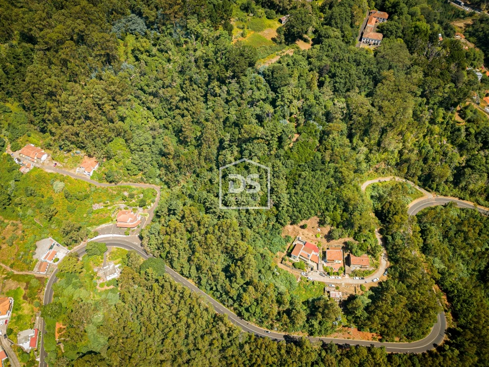 Terreno para Venda em Camacha Foto 9