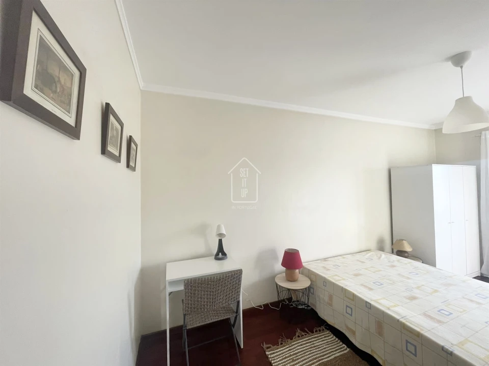 Quarto para Arrendamento em São Mamede de Infesta e Senhora da Hora Foto 2