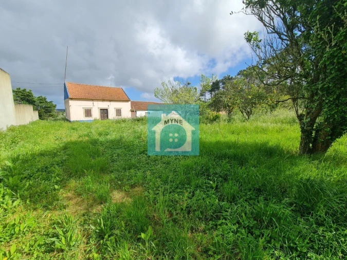 Moradia T3 para Venda em Cela Foto 3