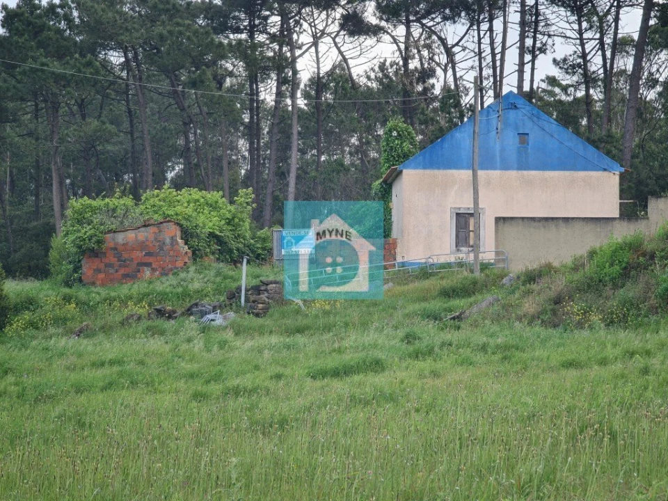 Moradia T3 para Venda em Cela Foto 8