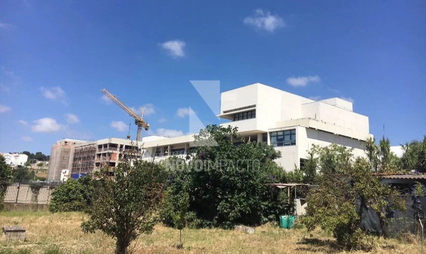 Terreno para Venda em Ajuda Foto 1