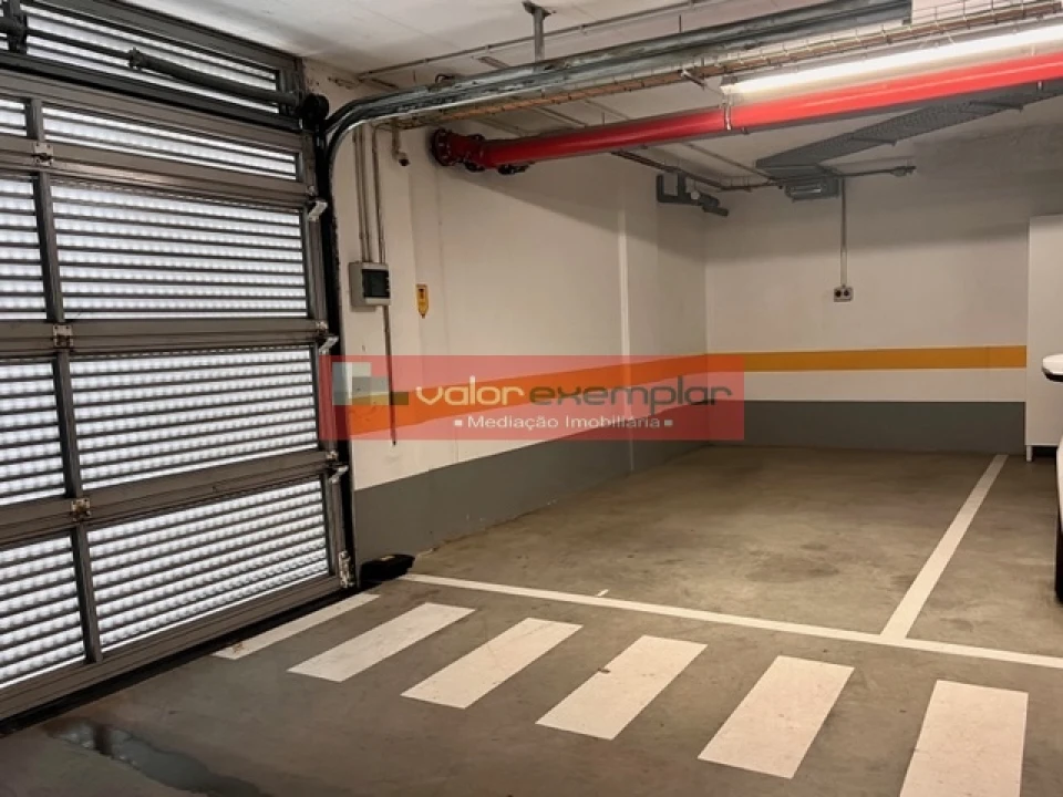 Apartamento T2 para Venda em Alcochete Foto 4