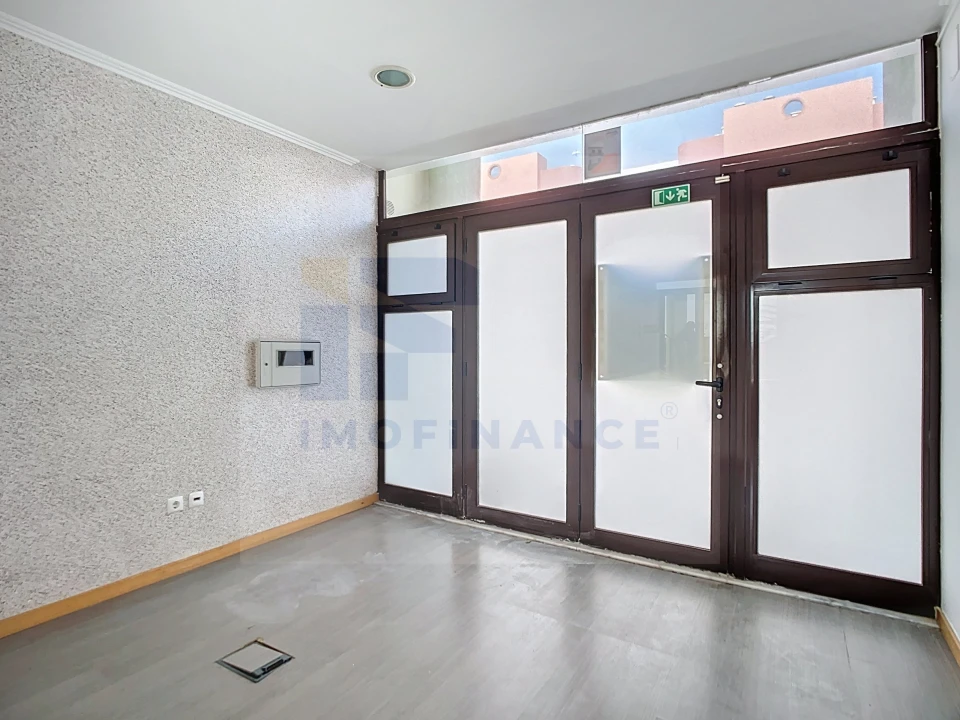 Loja para Venda em Peniche Foto 4