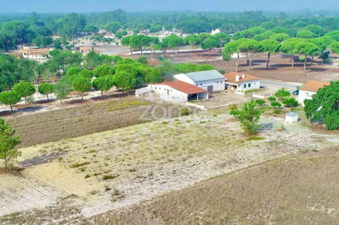 Moradia T5 para Venda em Torrão Foto 9