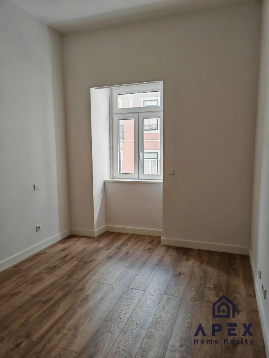 Apartamento T1 para Venda em Santo António Foto 3